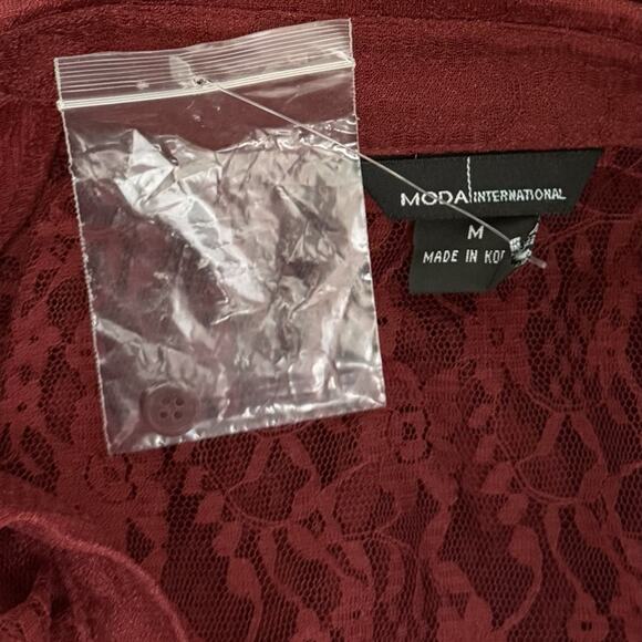 VTG Moda International Top Womens M Red Floral Lace Romantic Chic Sheer Shirt - Picture 5 of 8